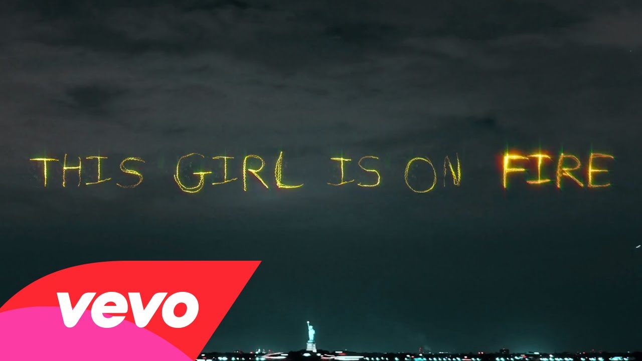 Alicia Keys feat. Nicki Minaj – Girl On Fire (Inferno Version) [Official Lyric video]