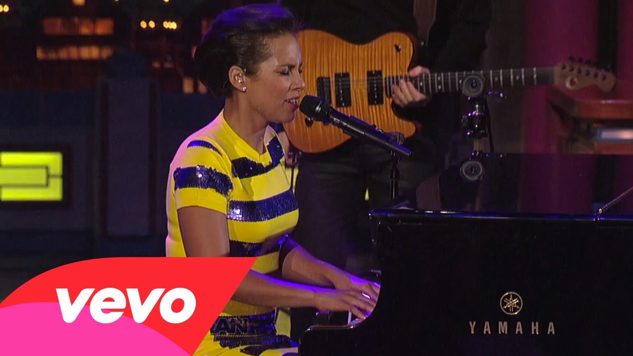 Alicia Keys – If I Ain’t Got You (Live on Letterman)