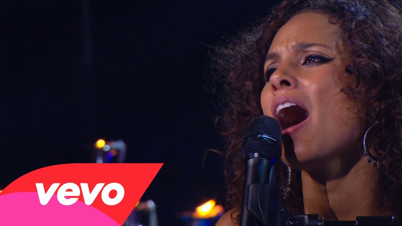 Alicia Keys – No One (Piano & I: AOL Sessions +1)
