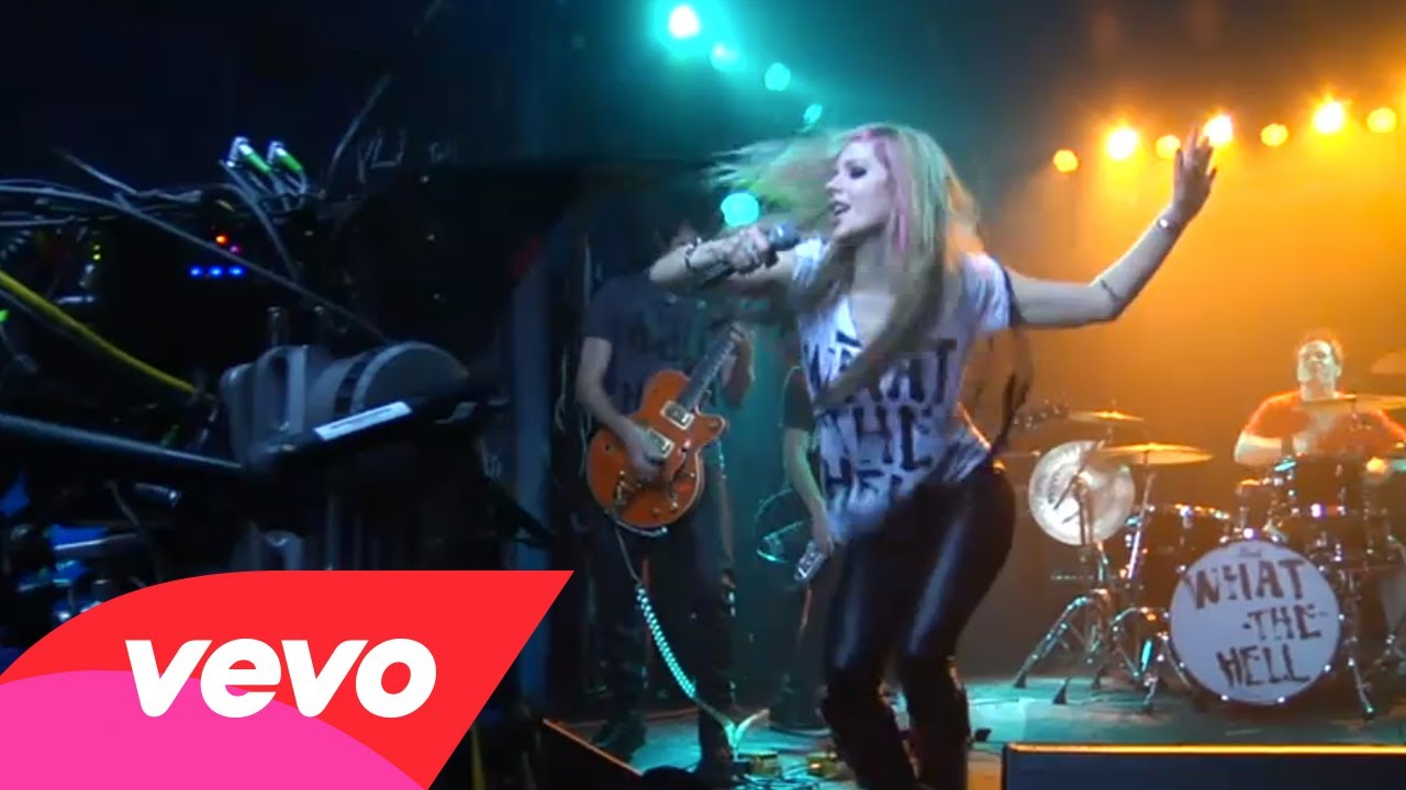 Avril Lavigne – What The Hell (Behind the Scenes Teaser)