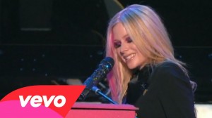 Avril Lavigne – When You’re Gone (Live)