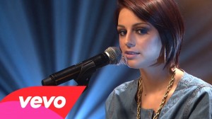 Cher Lloyd – With Ur Love (AOL Sessions)