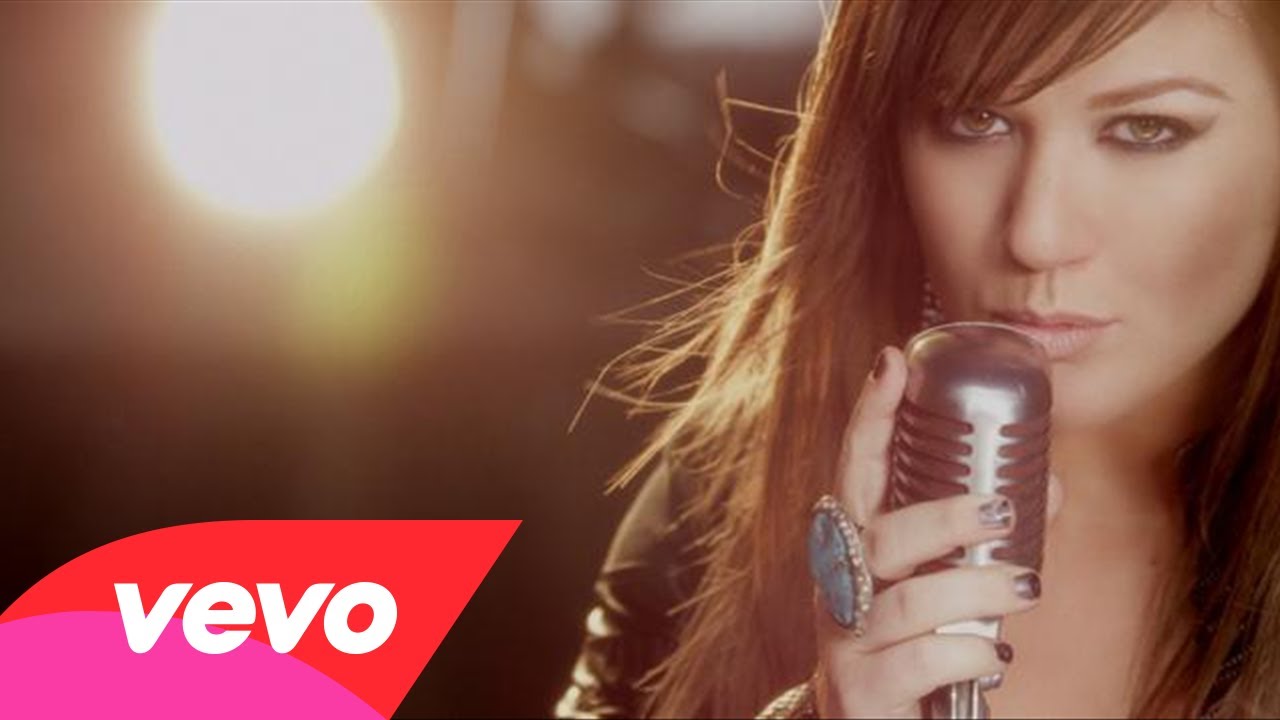 Kelly Clarkson – Stronger (What Doesn’t Kill You)