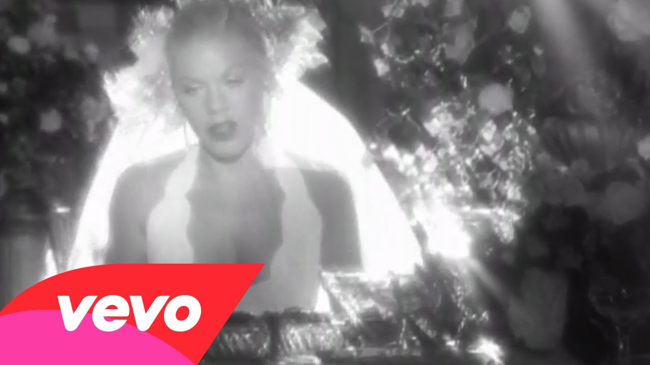 P!nk – I Don’t Believe You